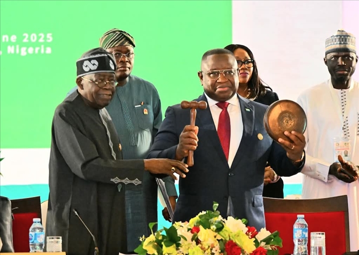 CEDEAO : Julius Maada Bio prend la tte de lorganisation dans un contexte rgional tendu
